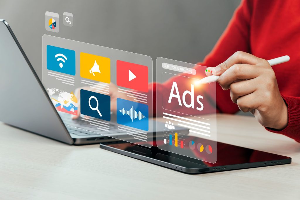 פרסום בגוגל לעומת פרסום בפייסבוק